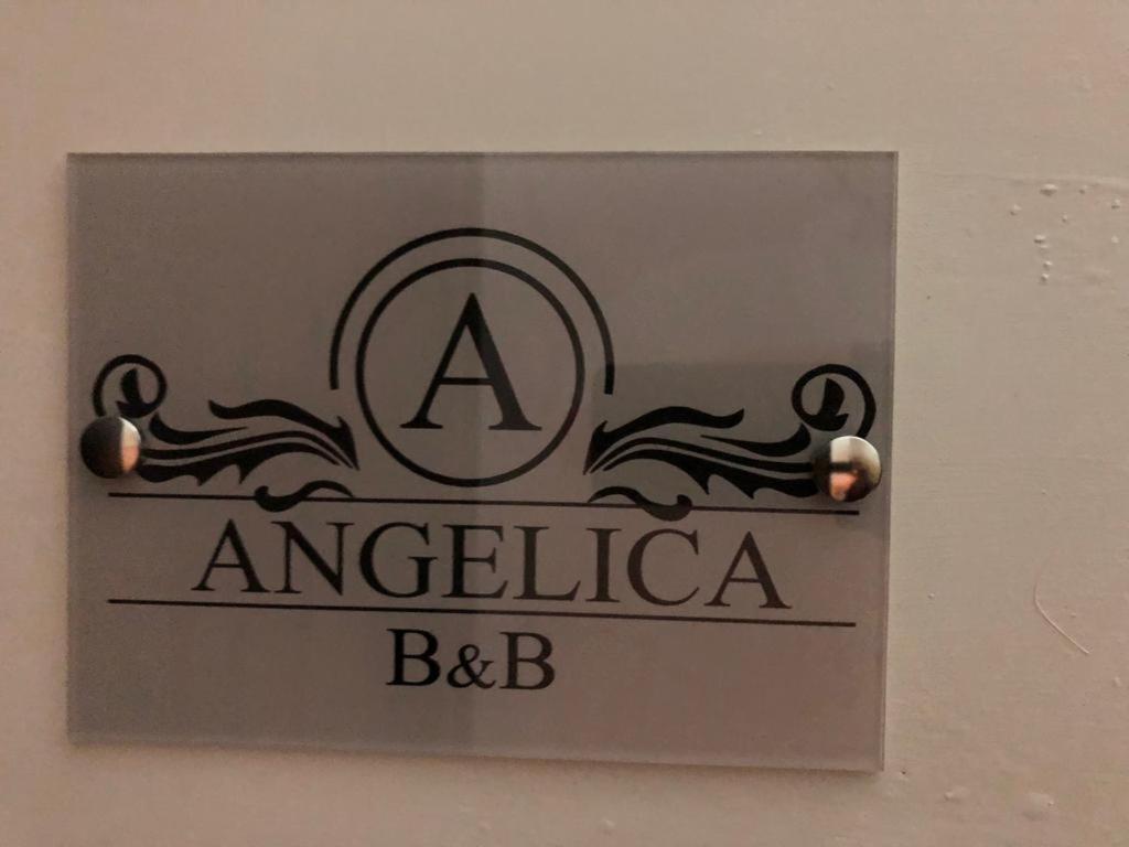 مبيت وإفطار نابولي Angelica المظهر الخارجي الصورة